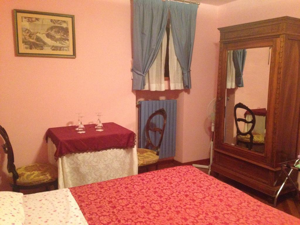 ホテルCastello D'Abruzzo Ripa Teatina 部屋 写真