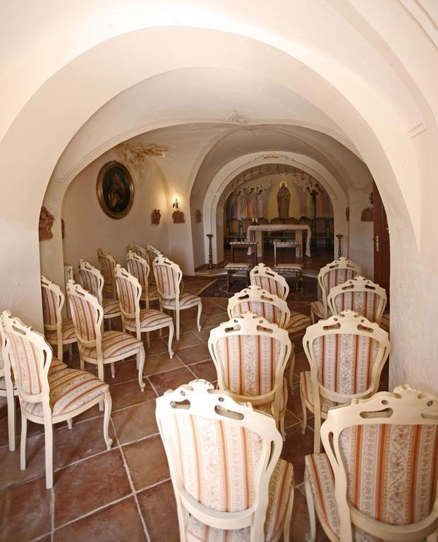 ホテルCastello D'Abruzzo Ripa Teatina エクステリア 写真